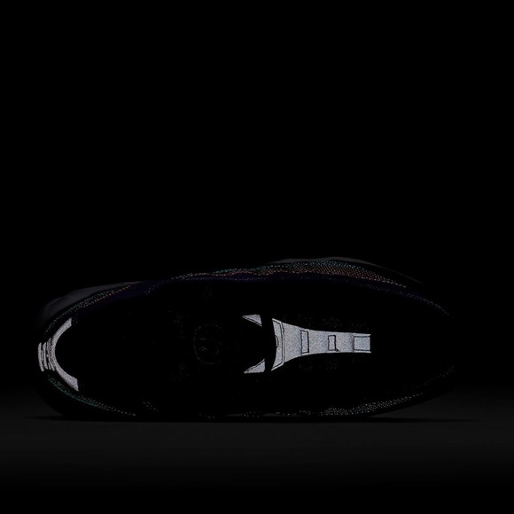 Air Max 95 Have a Nike Day Sneaker - Picture 5 of 8